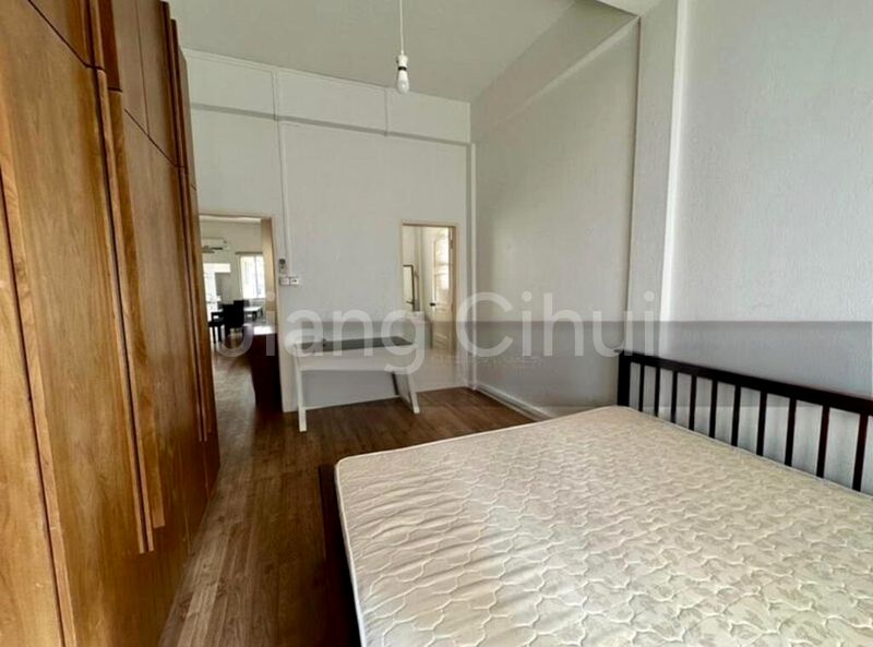 3 Bed Walk-up Apartment (Condo) for Sale in  River Valley Apartments - Image 9